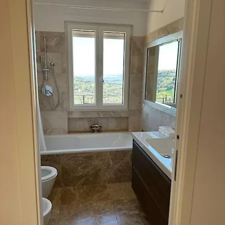 Daire Sky View, Attico Vicino Roma Montopoli in Sabina