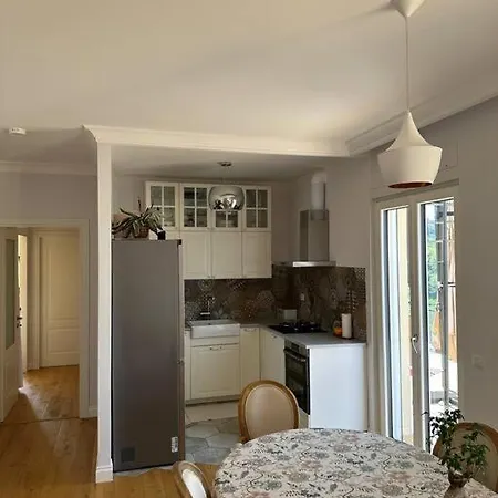 Apartment Sky View, Attico Vicino Roma *